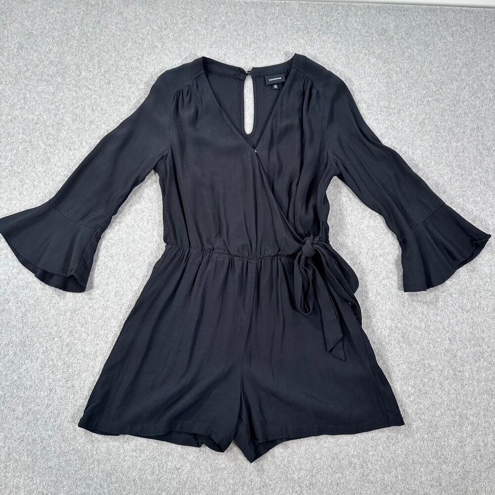 Who What Wear Black Romper Size X-Small Bell Sleeve Tie Waist Shorts